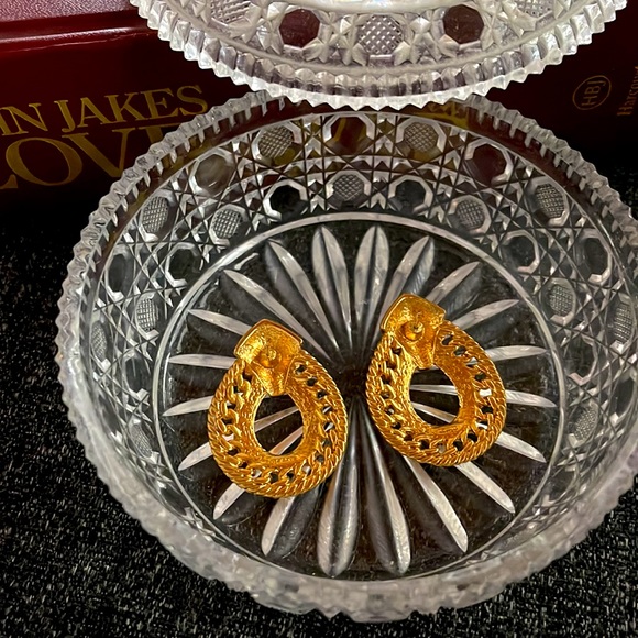 Vintage Gold Plated Chain Teardrop Earring’s - Picture 2 of 3